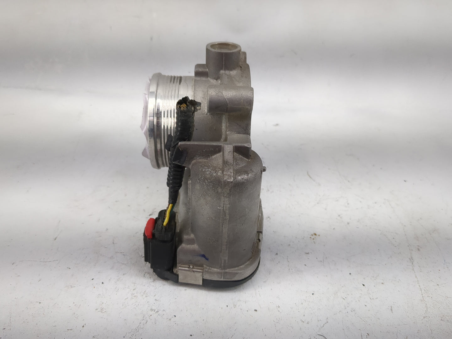 2015-2018 Ford Edge Throttle Body P/N:DS7E-9F991-BB 0280750576 Fits Fits 2014 2015 2016 2017 2018 2019 2020 2021 2022 OEM Us