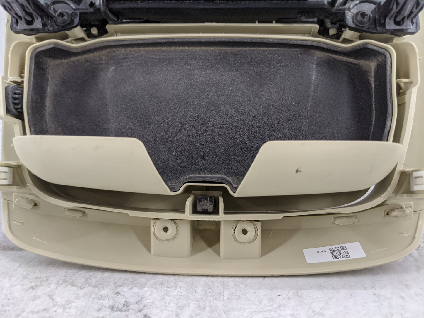 2018 Ford Edge Overhead Roof Console Tan - Oemusedautoparts1.com