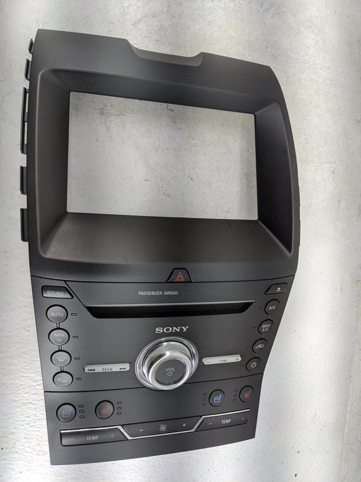 2017-2018 Ford Edge Radio Control Panel Black 1483073 - Oemusedautoparts1.com