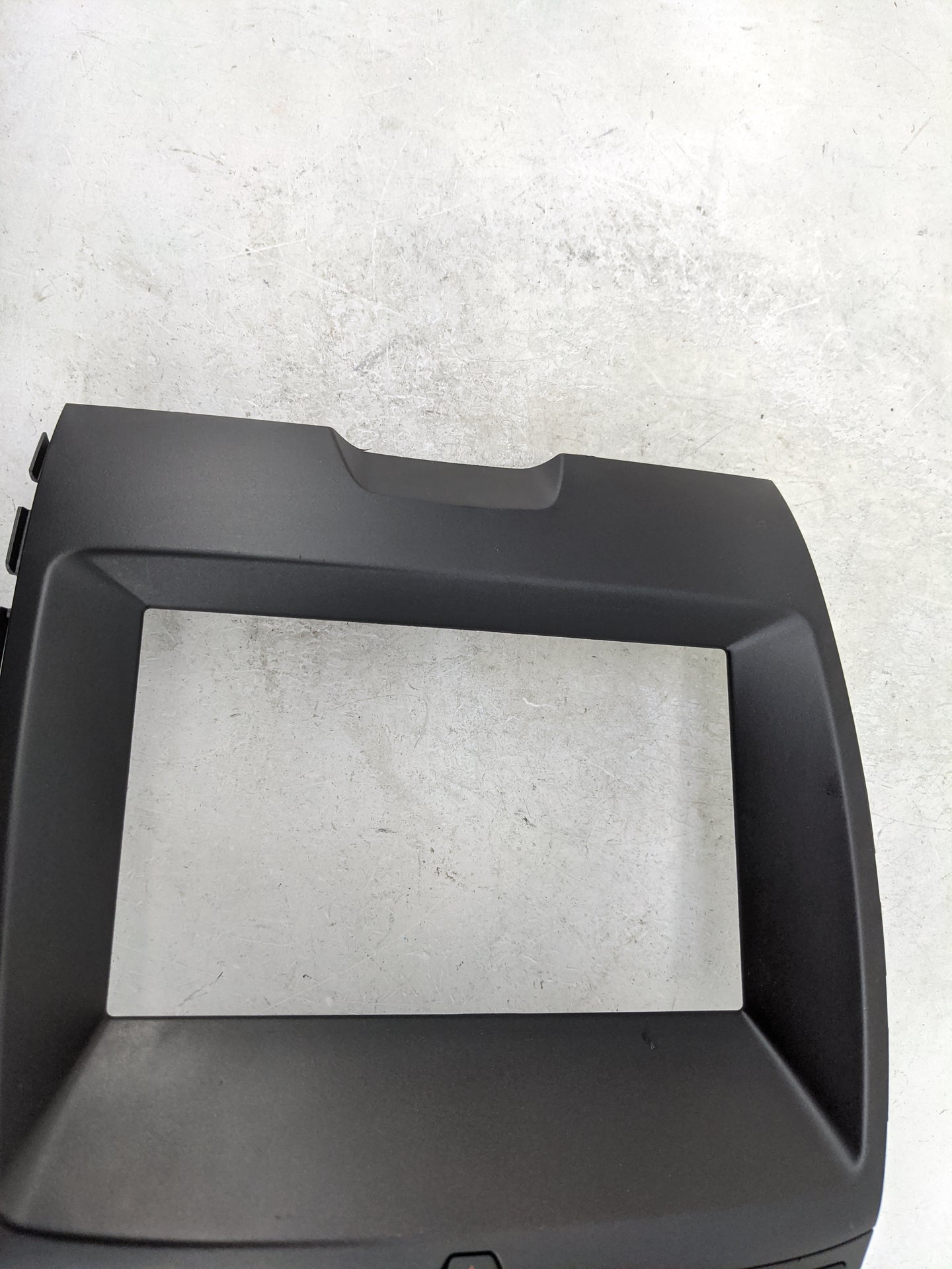 2017-2018 Ford Edge Radio Control Panel Black 1483073 - Oemusedautoparts1.com