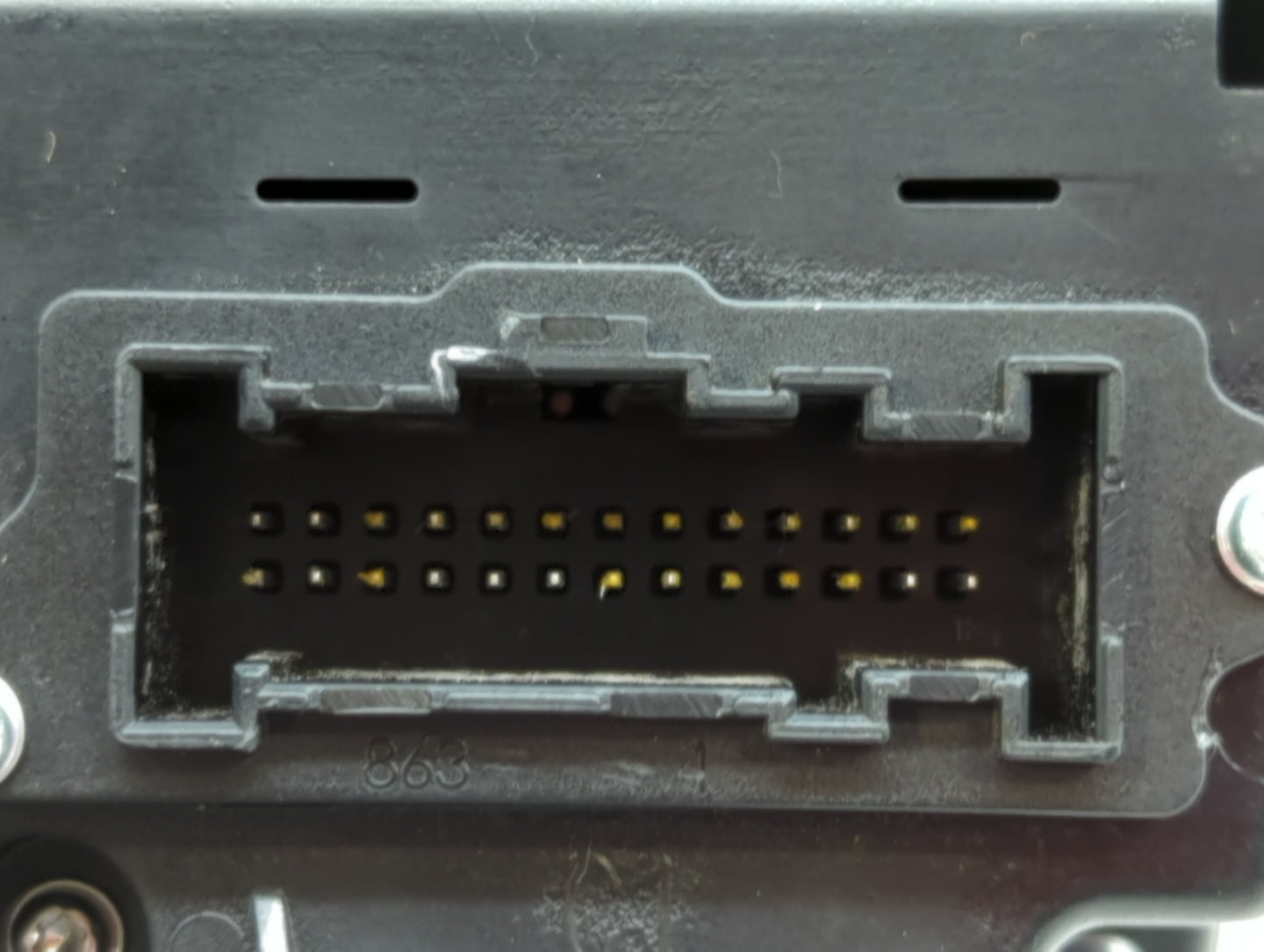 2017-2018 Ford Edge Radio Control Panel - Oemusedautoparts1.com