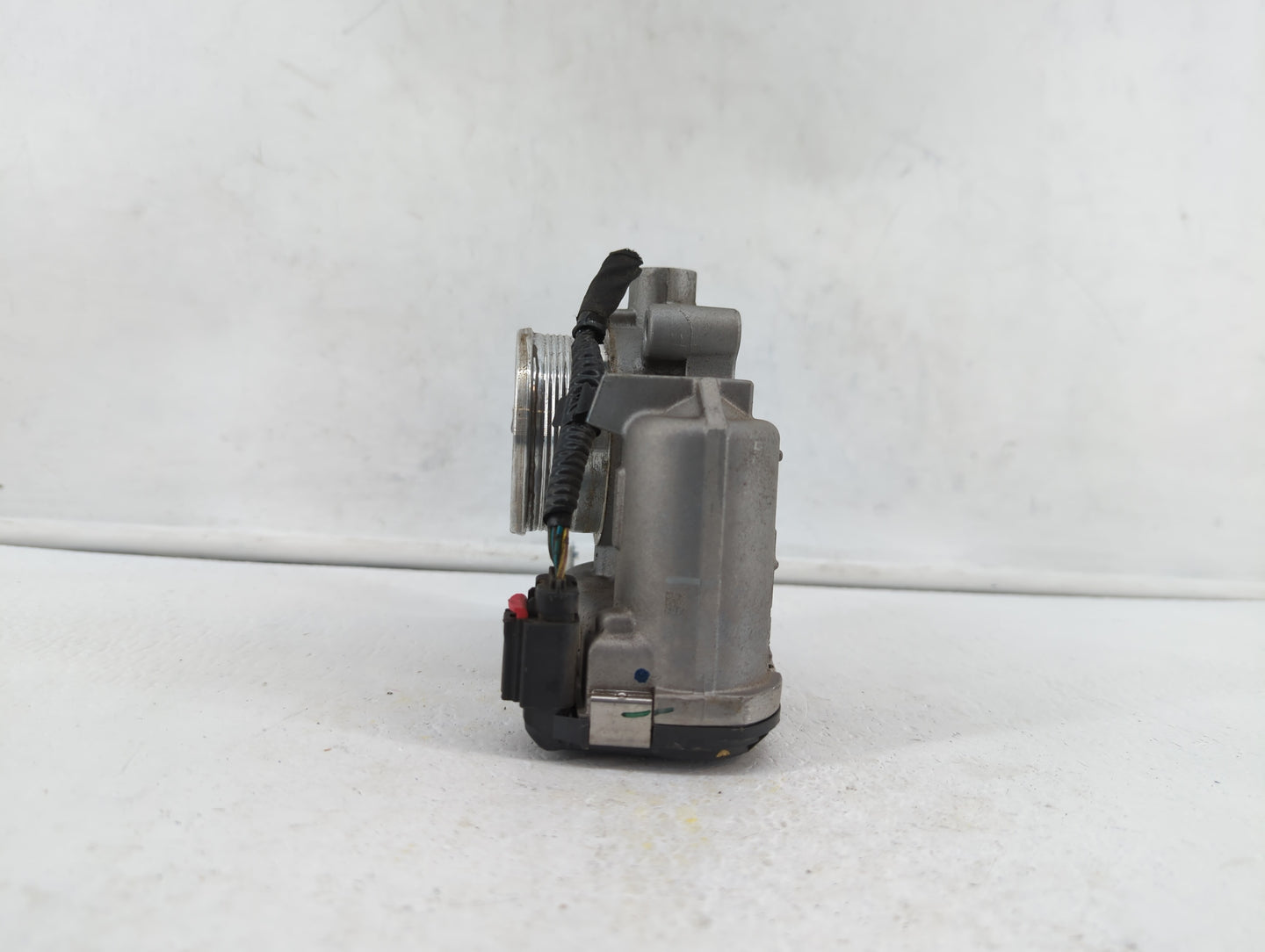 2015-2018 Ford Edge Throttle Body P/N:0 280 750 566 DS7E-9F991-BB Fits Fits 2014 2015 2016 2017 2018 2019 OEM Used Auto Part