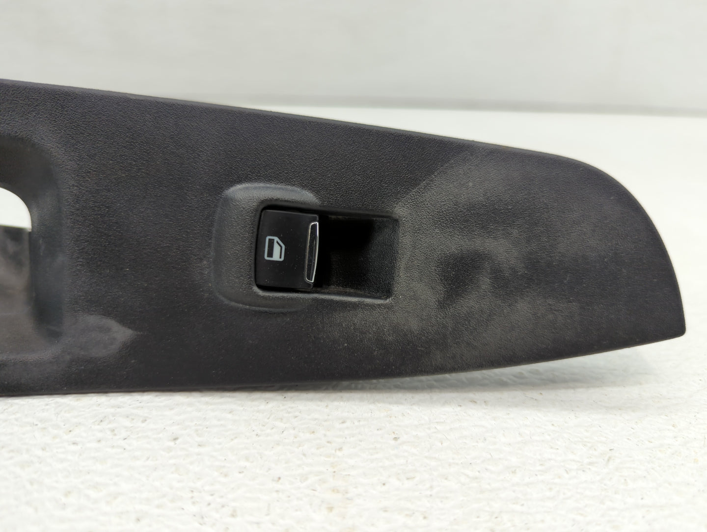 2015-2020 Ford Edge Passenger Right Power Window Switch 20917599 - Oemusedautoparts1.com