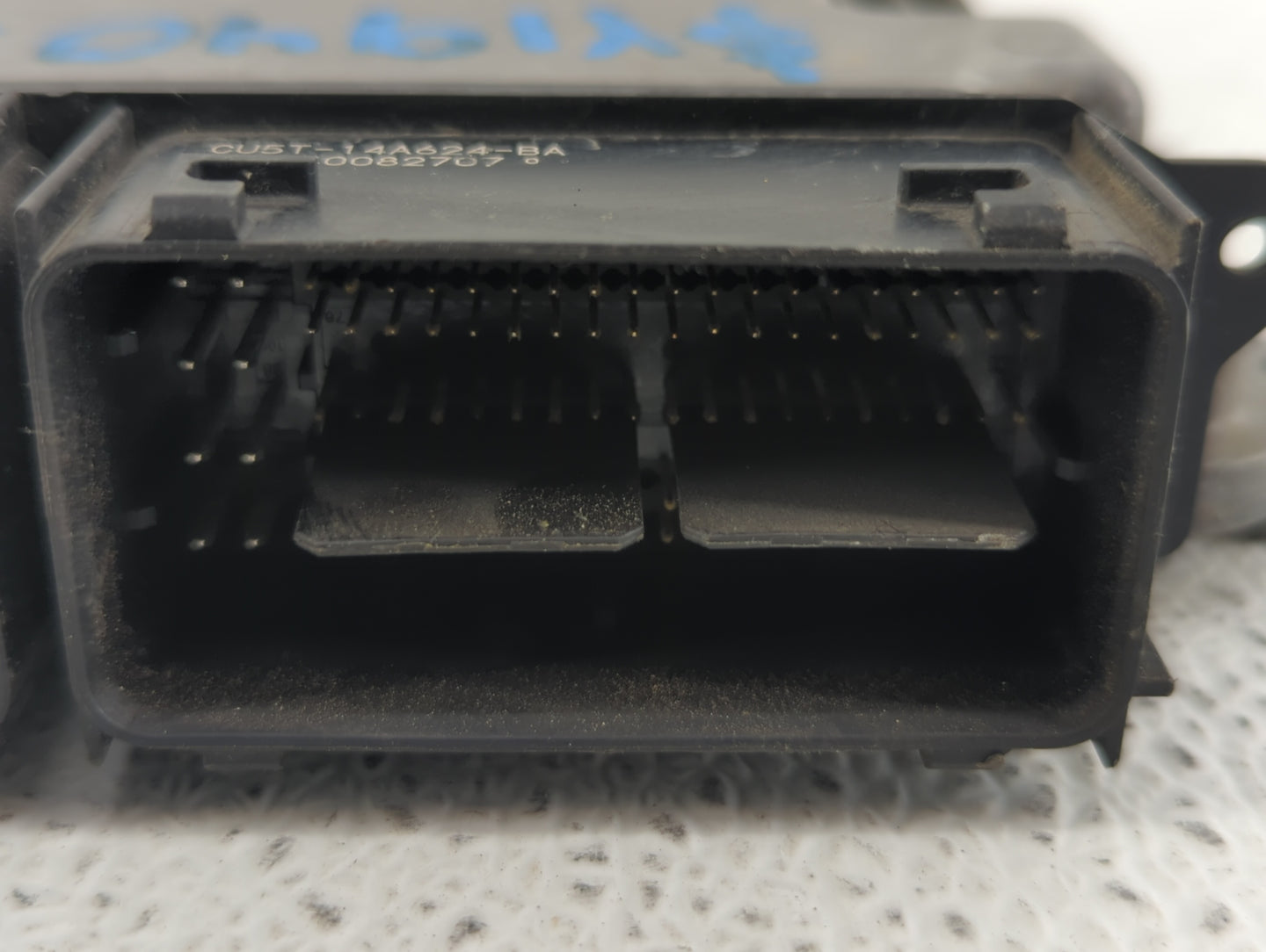 2015-2018 Ford Edge PCM Engine Control Computer ECU ECM PCU OEM P/N:FB5A-12B684-CA F2GA-12A650-AEF Fits OEM Used Auto Parts 