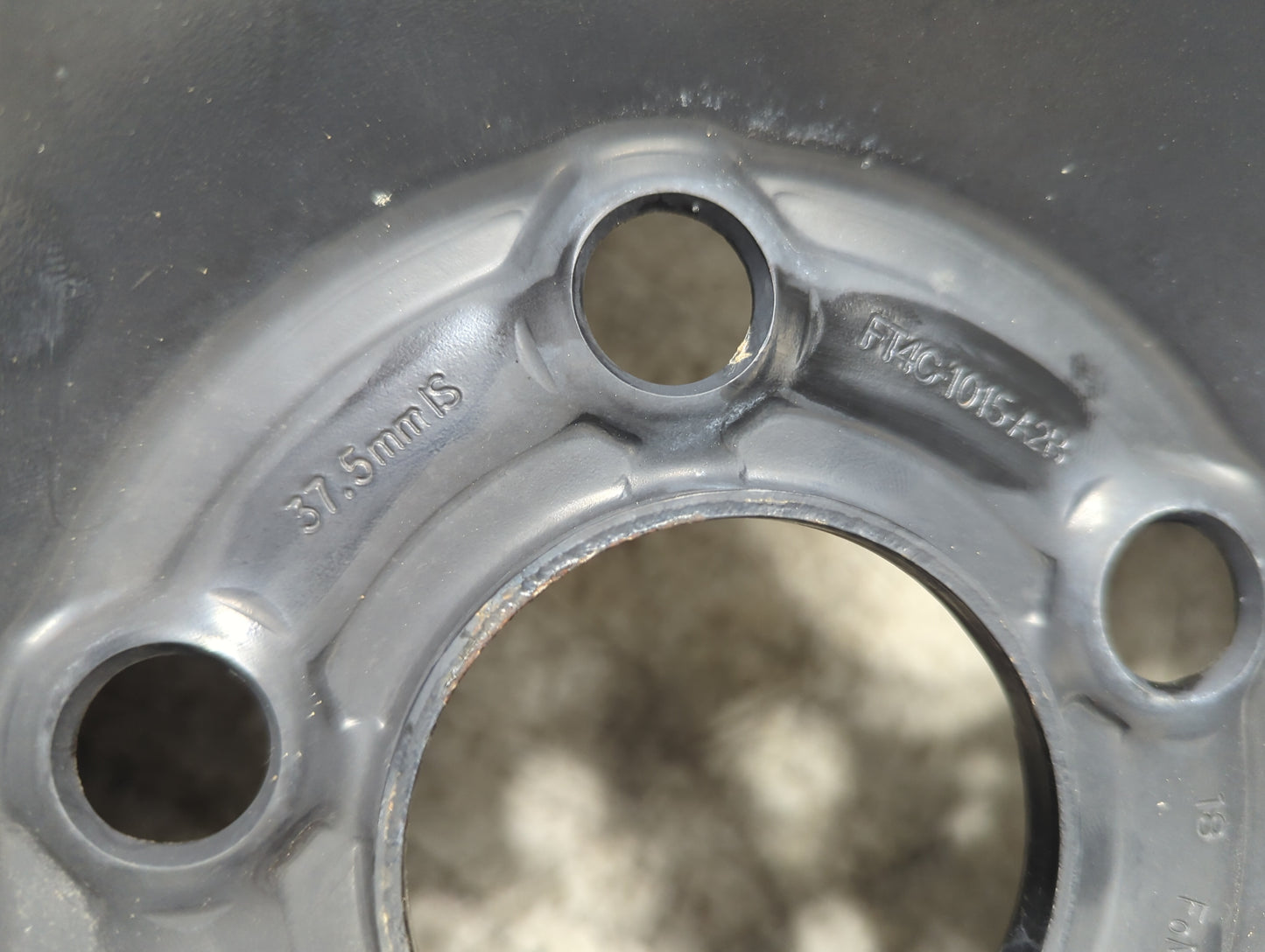 2015-2018 Ford Edge Spare Donut Tire Wheel Rim Oem 5036368 - Oemusedautoparts1.com
