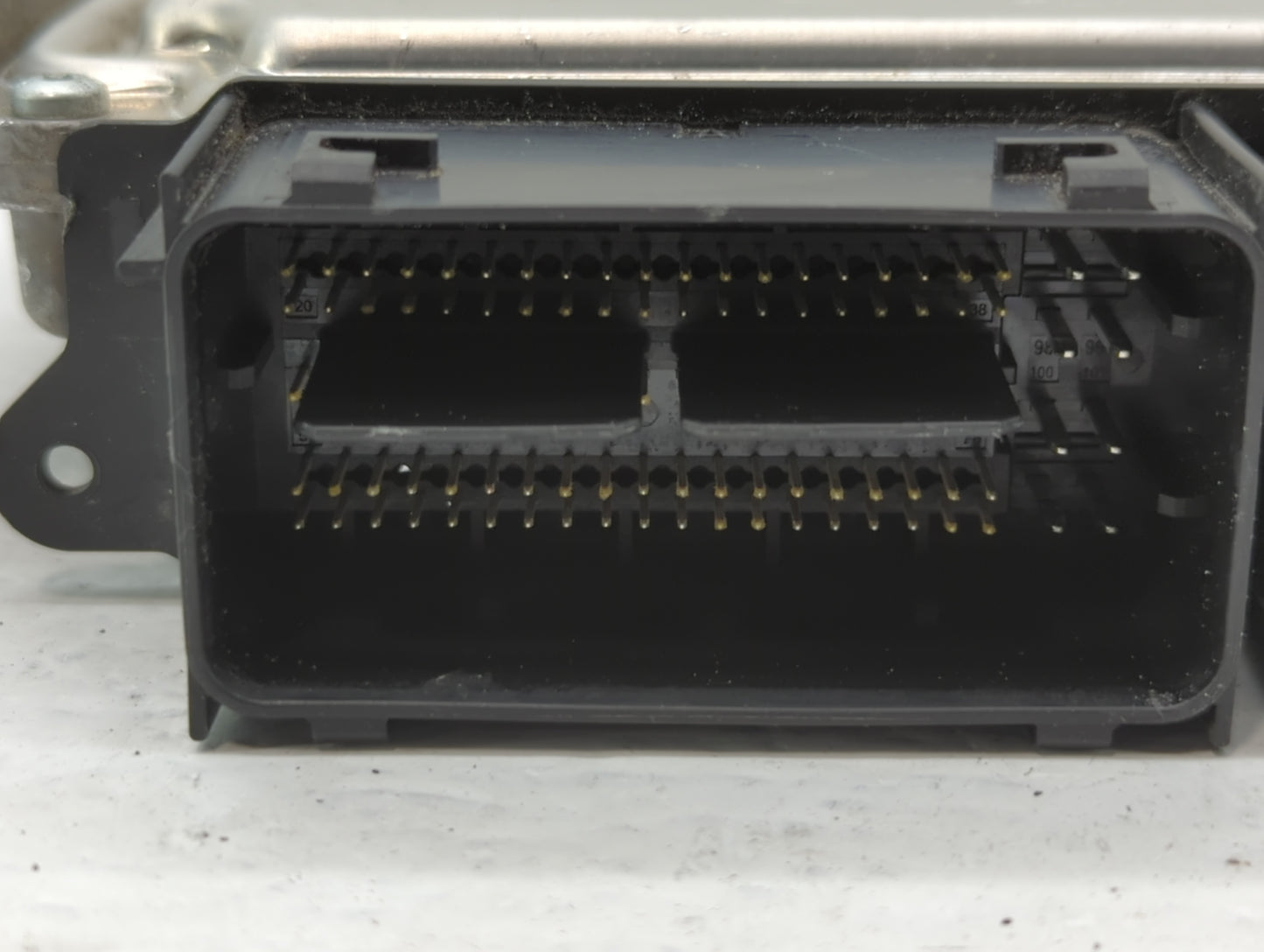 2015-2018 Ford Edge PCM Engine Control Computer ECU ECM PCU OEM P/N:G2GA-12A650-BSA FB5A-12B684-CA Fits OEM Used Auto Parts 