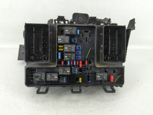 2015-2018 Ford Edge Fusebox Fuse Box Panel Relay Module P/N:F2GT14A067AF Fits Fits 2015 2016 2017 2018 OEM Used Auto Parts