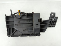 2015-2018 Ford Edge Fusebox Fuse Box Panel Relay Module P/N:F2GT14A067AF Fits Fits 2015 2016 2017 2018 OEM Used Auto Parts -