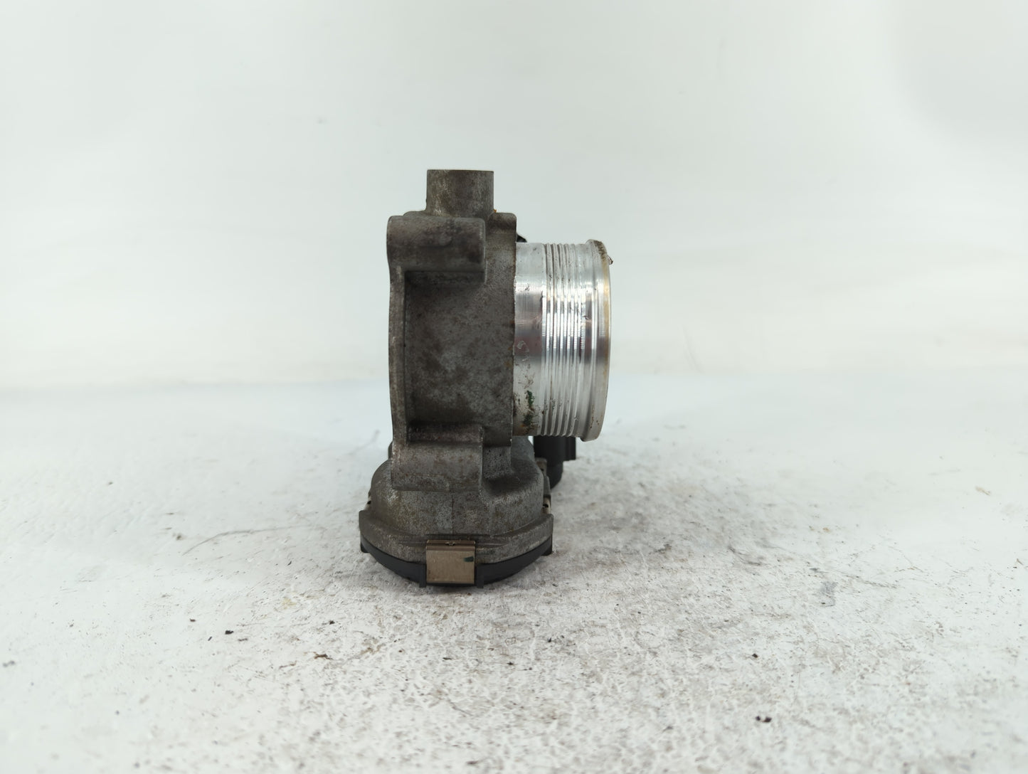 2015-2018 Ford Edge Throttle Body P/N:DS7E-9F991-BB Fits Fits 2014 2015 2016 2017 2018 2019 2020 2021 2022 OEM Used Auto Par