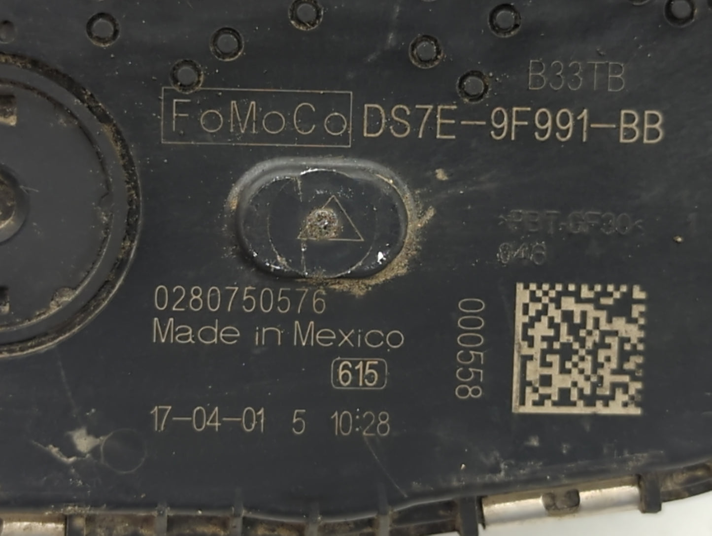 2015-2018 Ford Edge Throttle Body P/N:DS7E-9F991-BB Fits Fits 2014 2015 2016 2017 2018 2019 2020 2021 2022 OEM Used Auto Par