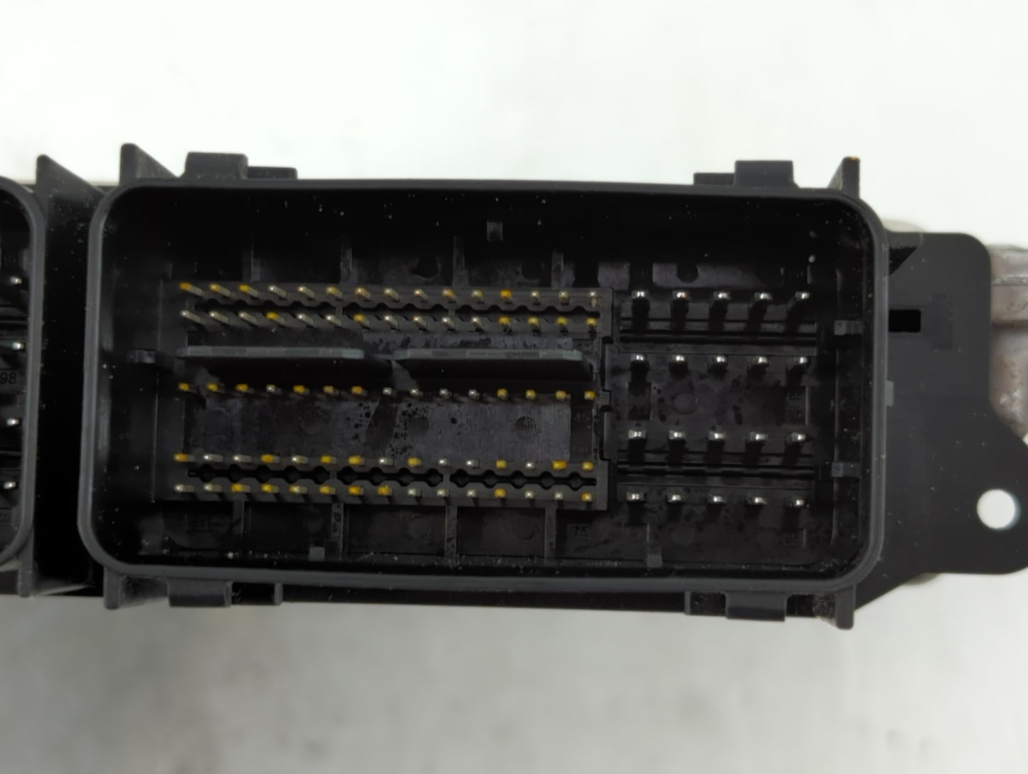 2015-2018 Ford Edge PCM Engine Control Computer ECU ECM PCU OEM P/N:FB5A-12B684-CA G2GA-12A650-BSA Fits OEM Used Auto Parts 