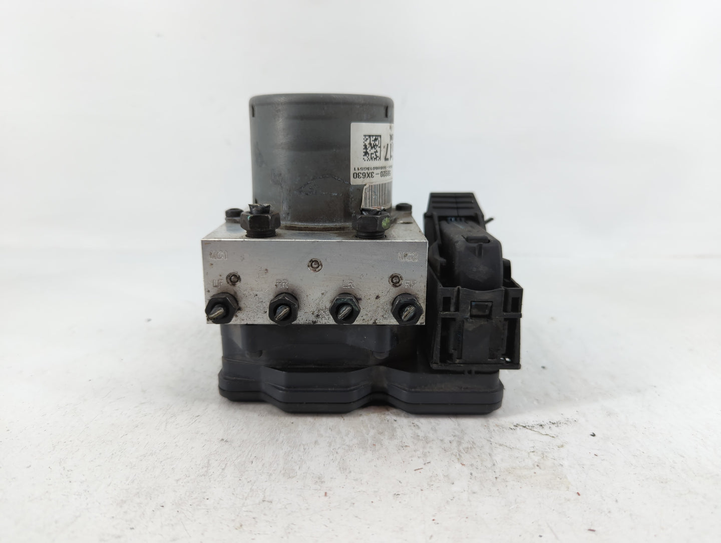 2015-2018 Ford Edge ABS Pump Control Module Replacement P/N:58920-3X630 Fits Fits 2015 2016 2017 2018 OEM Used Auto Parts - 