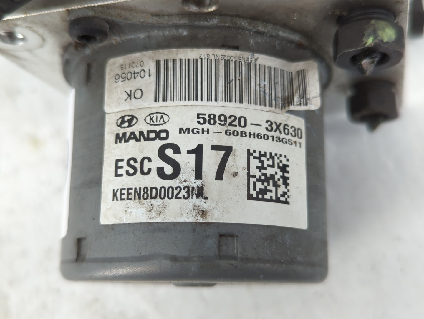 2015-2018 Ford Edge ABS Pump Control Module Replacement P/N:58920-3X630 Fits Fits 2015 2016 2017 2018 OEM Used Auto Parts - 