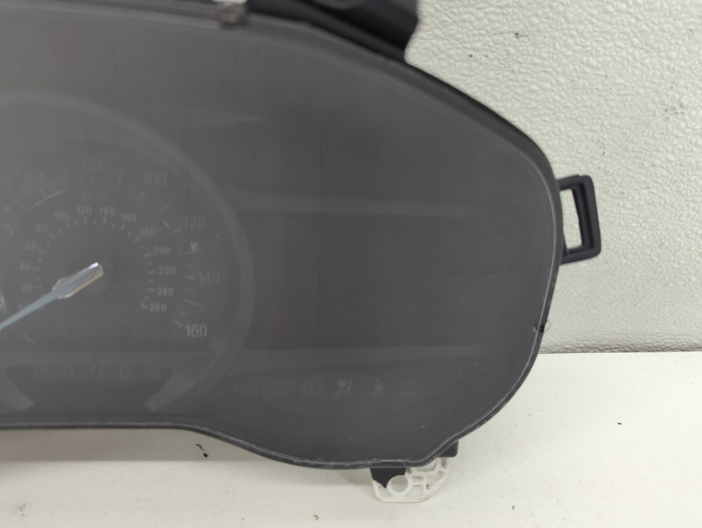 2016-2018 Ford Edge Instrument Cluster Speedometer Gauges P/N:GT4T-10849-CC Fits Fits 2016 2017 2018 OEM Used Auto Parts - O