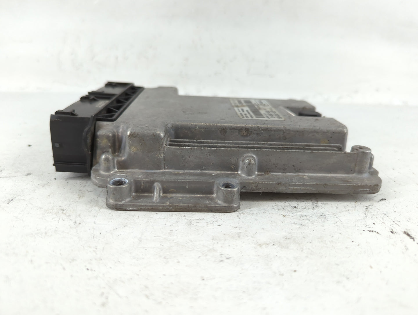 2015-2018 Ford Edge PCM Engine Control Computer ECU ECM PCU OEM P/N:FB5A-12B684-CA G2GA-12A650-BSA Fits OEM Used Auto Parts 