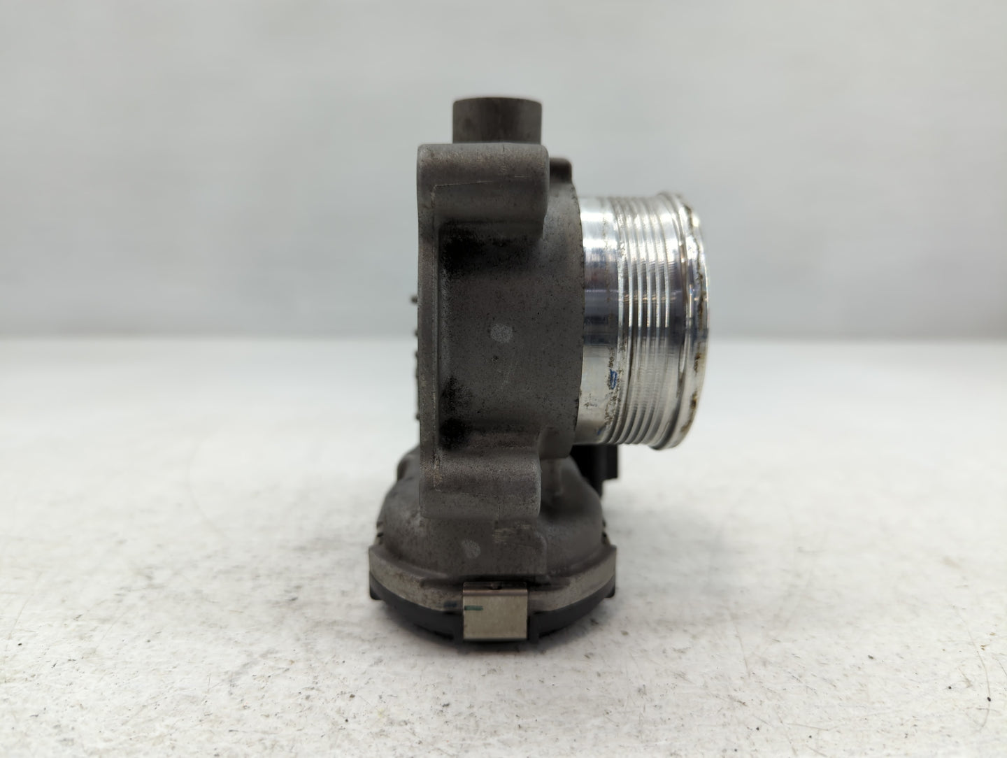 2015-2018 Ford Edge Throttle Body P/N:DS7E-9F991-BB Fits Fits 2014 2015 2016 2017 2018 2019 2020 2021 2022 OEM Used Auto Par