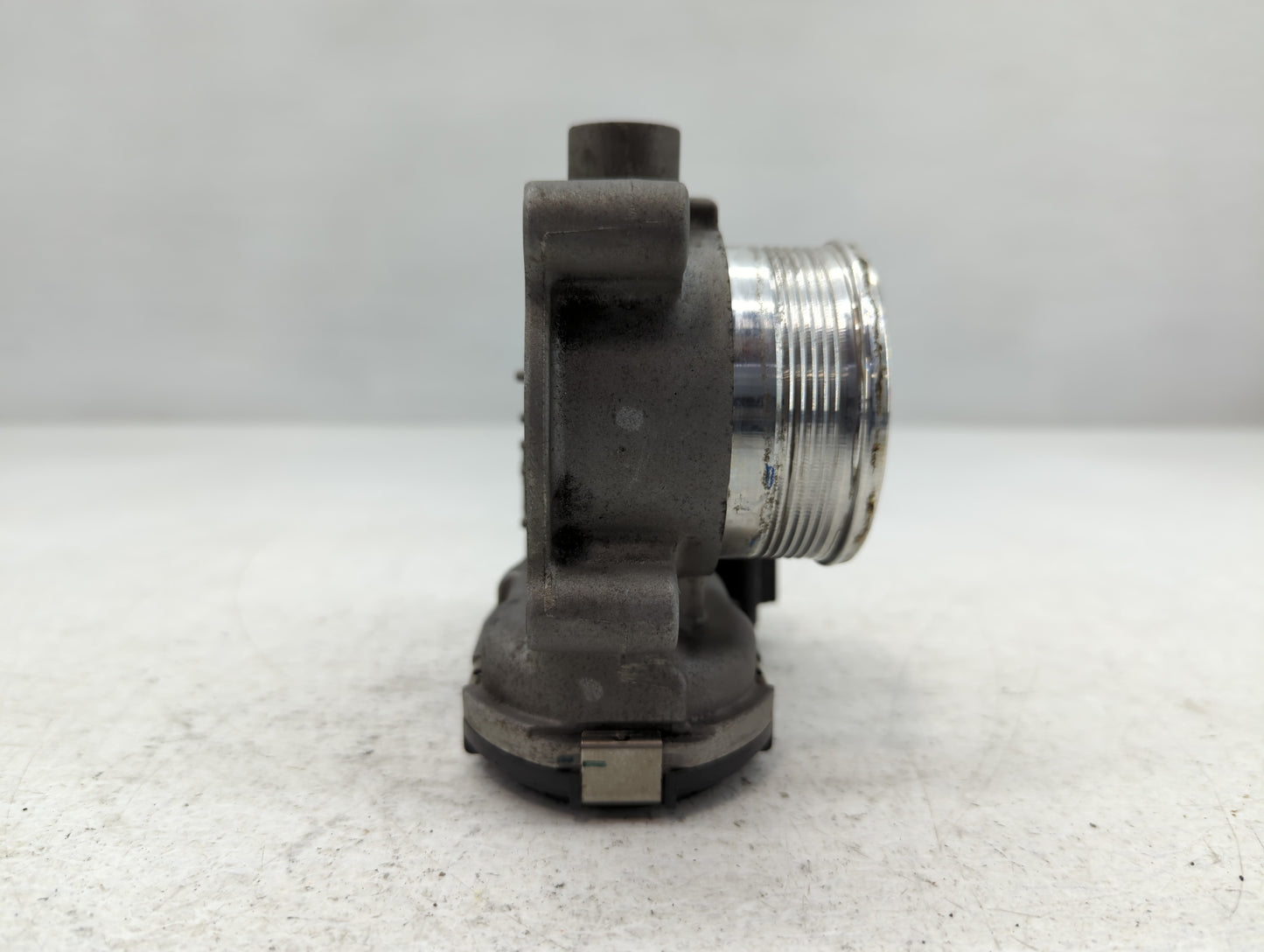 2015-2018 Ford Edge Throttle Body P/N:DS7E-9F991-BB Fits Fits 2014 2015 2016 2017 2018 2019 2020 2021 2022 OEM Used Auto Par