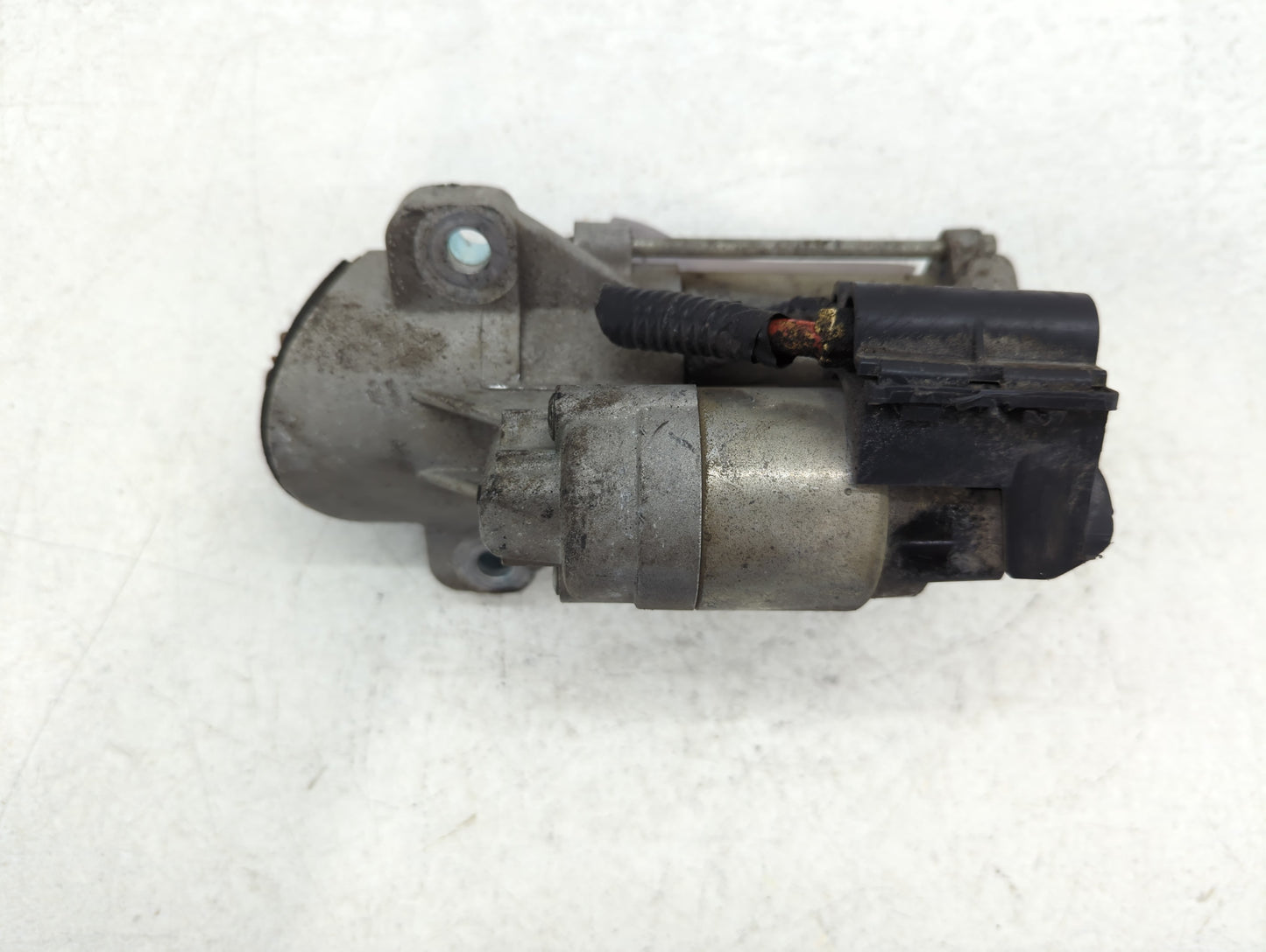 2007-2018 Ford Edge Car Starter Motor Solenoid OEM P/N:HD9T-11000-BA Fits OEM Used Auto Parts - Oemusedautoparts1.com