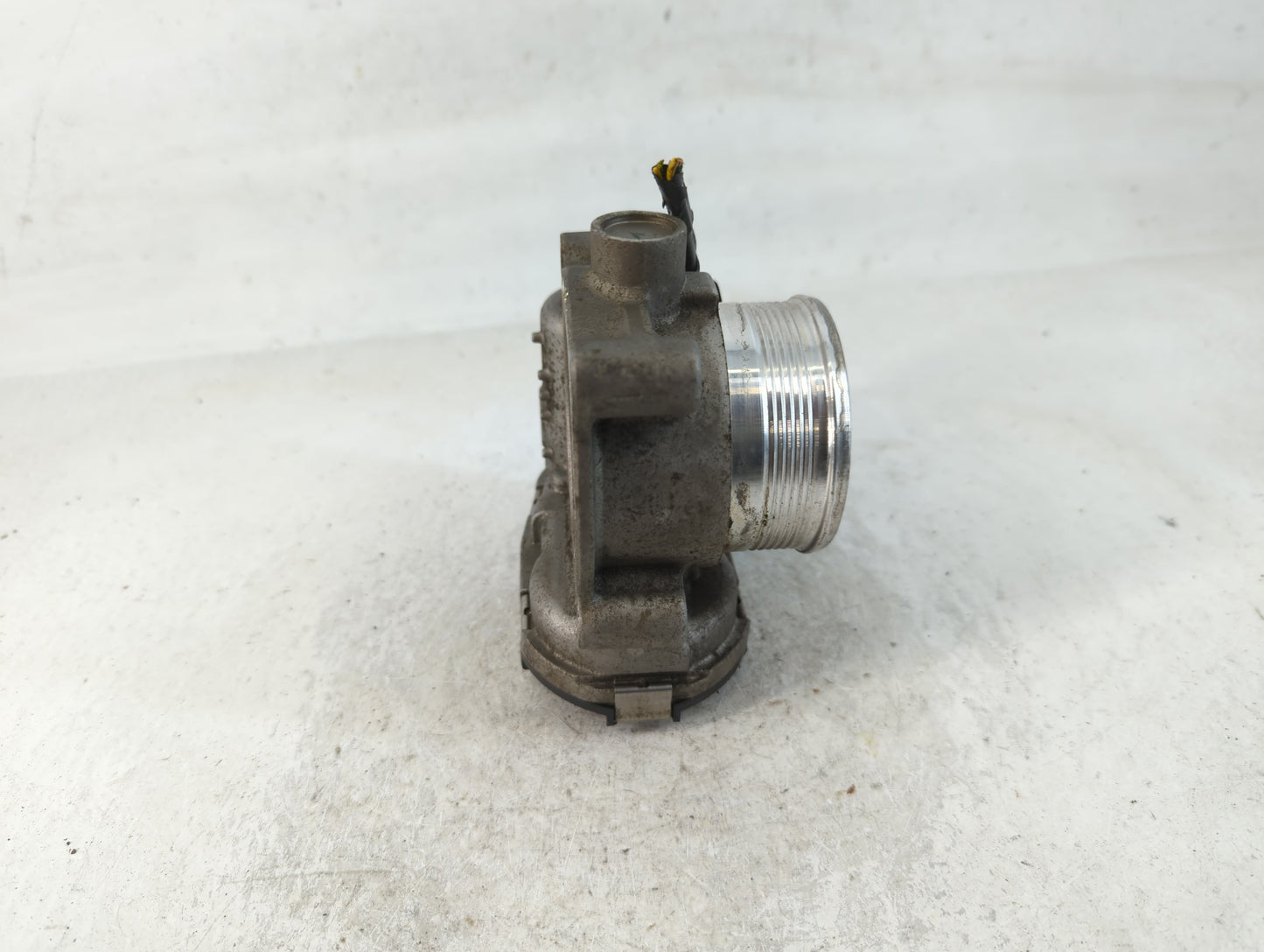 2015-2018 Ford Edge Throttle Body P/N:DS7E-9F991-BB Fits Fits 2014 2015 2016 2017 2018 2019 2020 2021 2022 OEM Used Auto Par