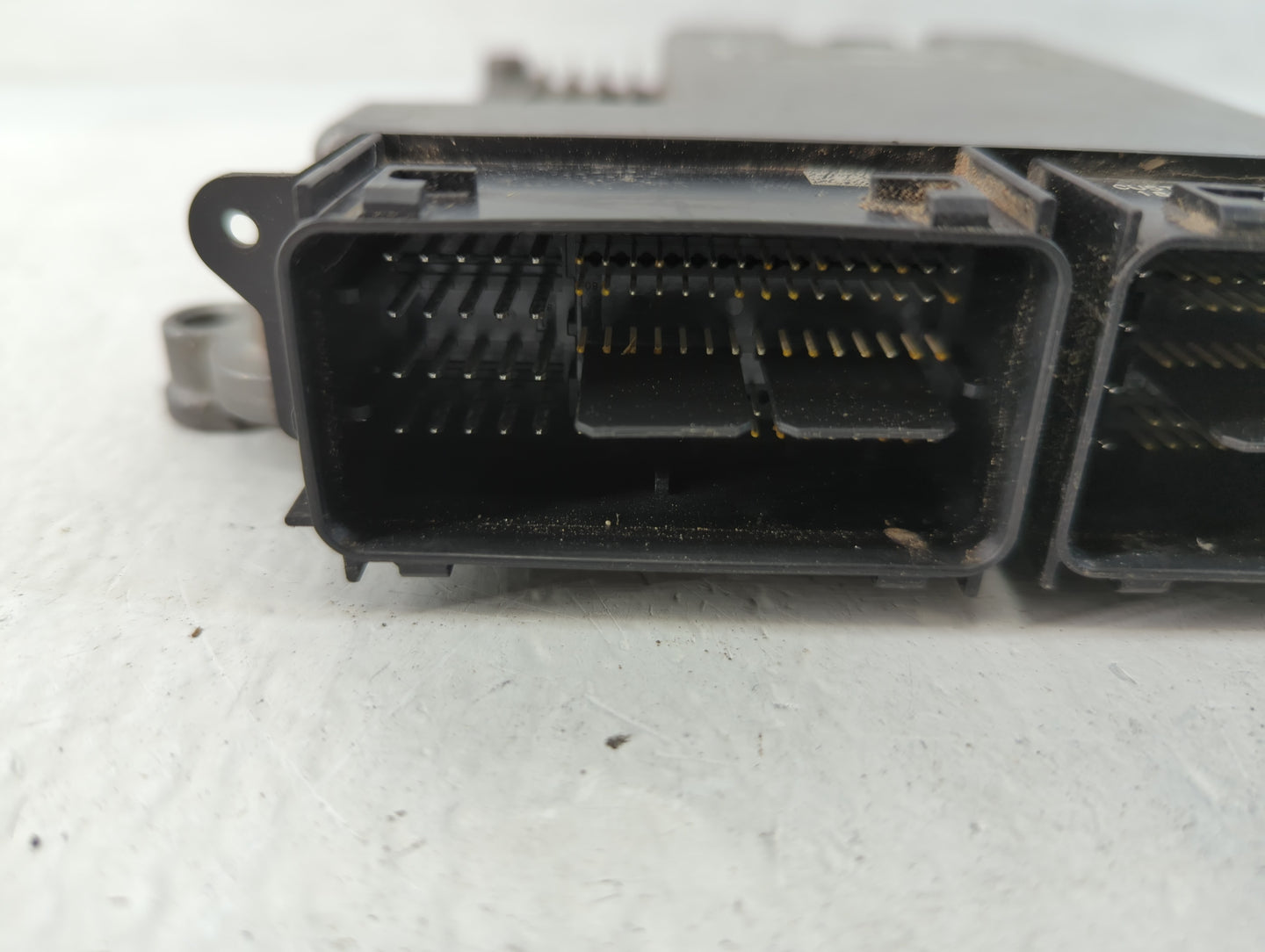 2015-2018 Ford Edge PCM Engine Control Computer ECU ECM PCU OEM P/N:G2GA-12A650-BSA Fits Fits 2015 2016 2017 2018 2019 OEM U