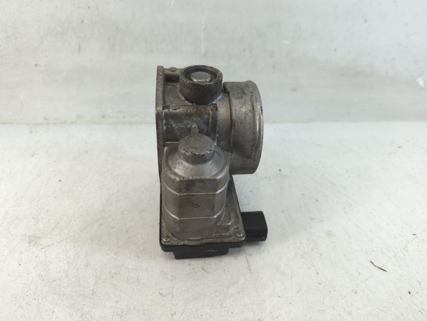 2015-2018 Ford Edge Throttle Body P/N:RME70-11 Fits Fits 2014 2015 2016 2017 2018 2019 2020 2021 2022 OEM Used Auto Parts - 