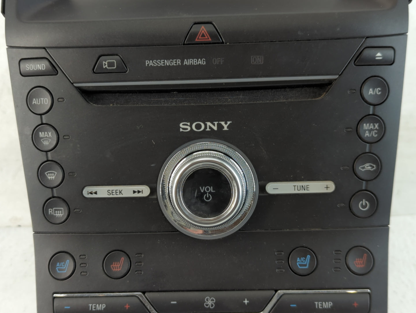 2017-2018 Ford Edge Radio AM FM Cd Player Receiver Replacement P/N:HT4T-18E245-FF Fits Fits 2017 2018 OEM Used Auto Parts - 