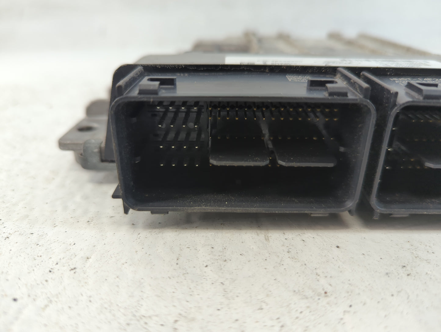 2017-2019 Ford Escape PCM Engine Control Computer ECU ECM PCU OEM P/N:HU5T-14F262-BA FV6A-12B684-AB Fits Fits 2017 2018 2019