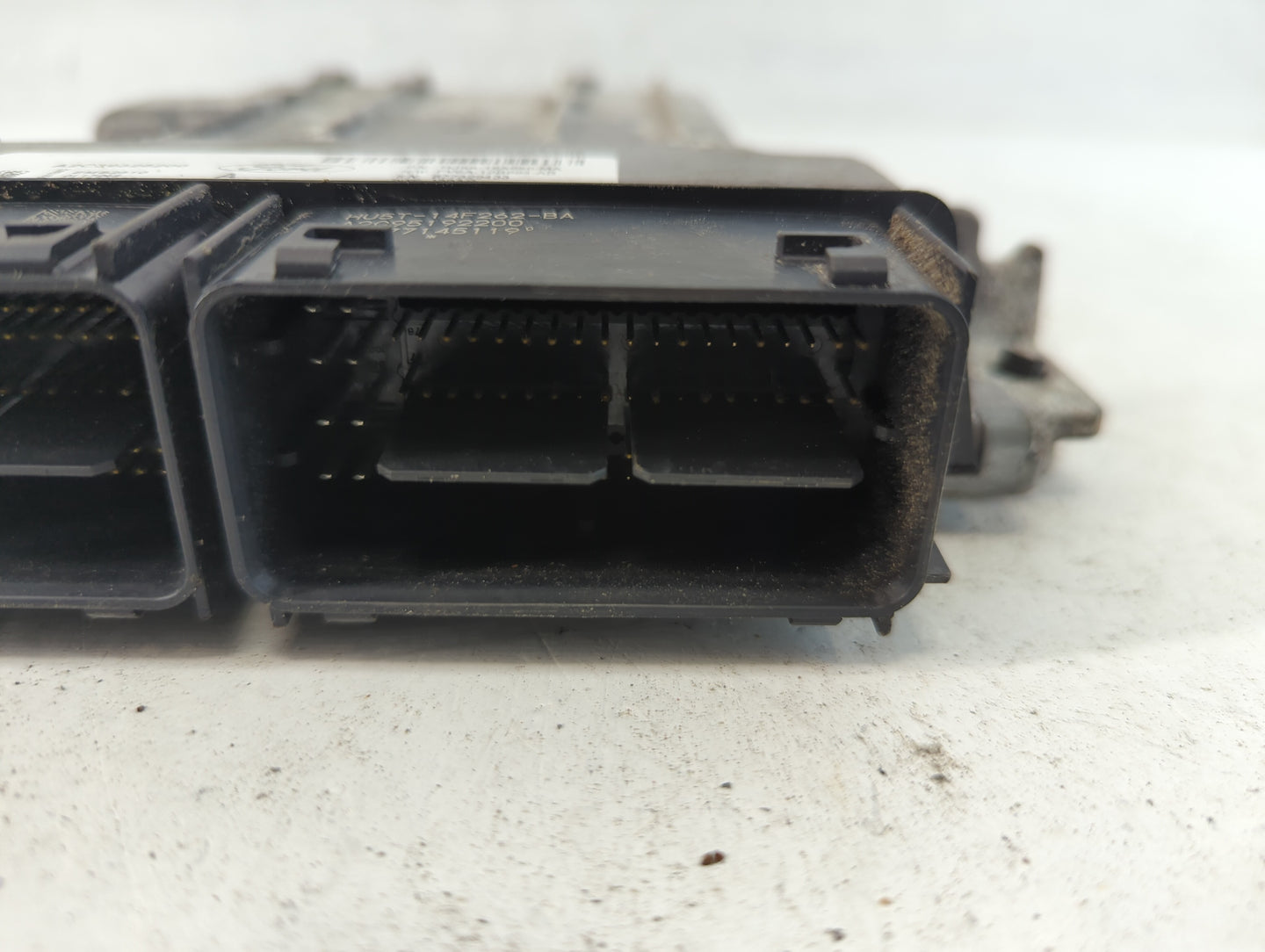 2017-2019 Ford Escape PCM Engine Control Computer ECU ECM PCU OEM P/N:HU5T-14F262-BA FV6A-12B684-AB Fits Fits 2017 2018 2019