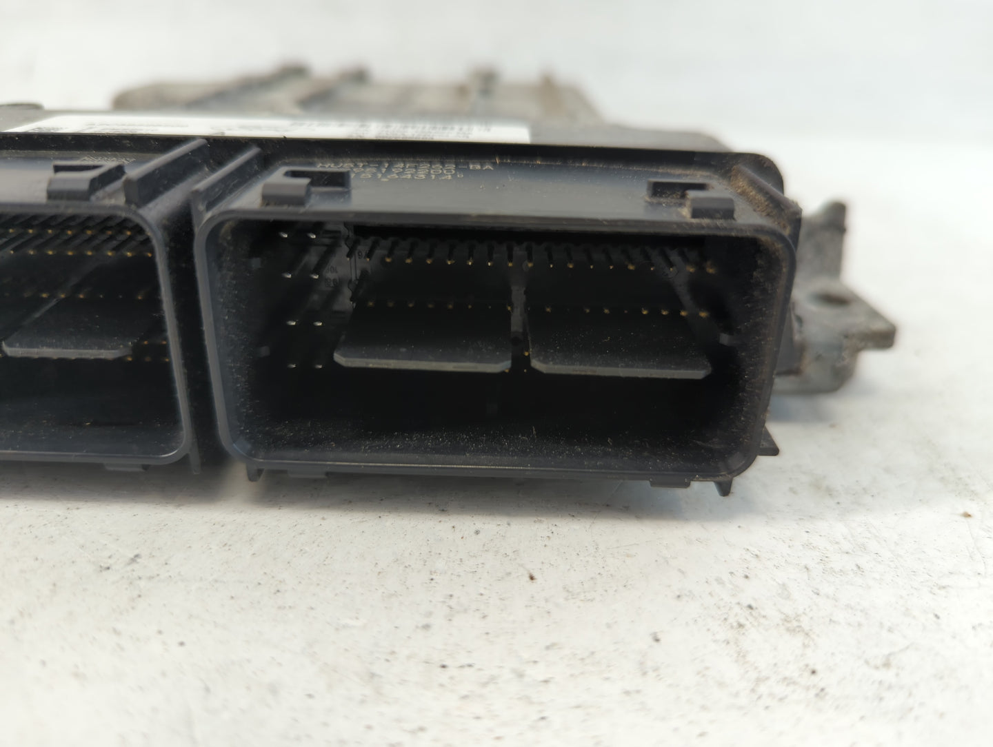 2017-2019 Ford Escape PCM Engine Control Computer ECU ECM PCU OEM P/N:HU5T-14F262-BA FV6A-12B684-AB Fits Fits 2017 2018 2019