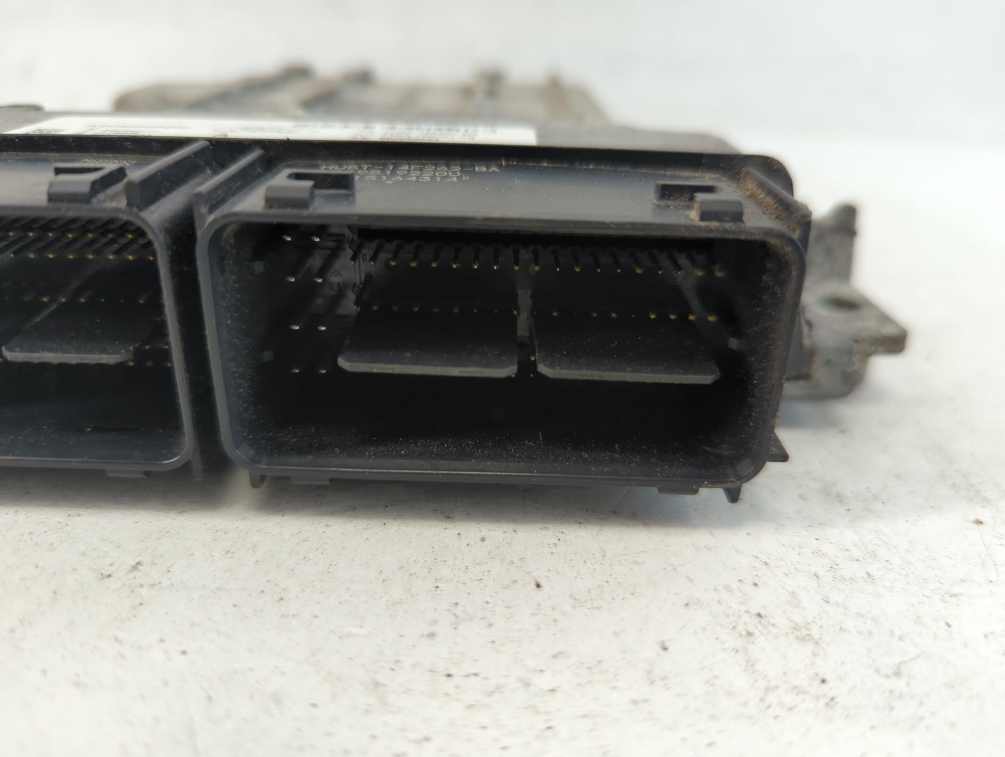 2017-2019 Ford Escape PCM Engine Control Computer ECU ECM PCU OEM P/N:HU5T-14F262-BA FV6A-12B684-AB Fits Fits 2017 2018 2019