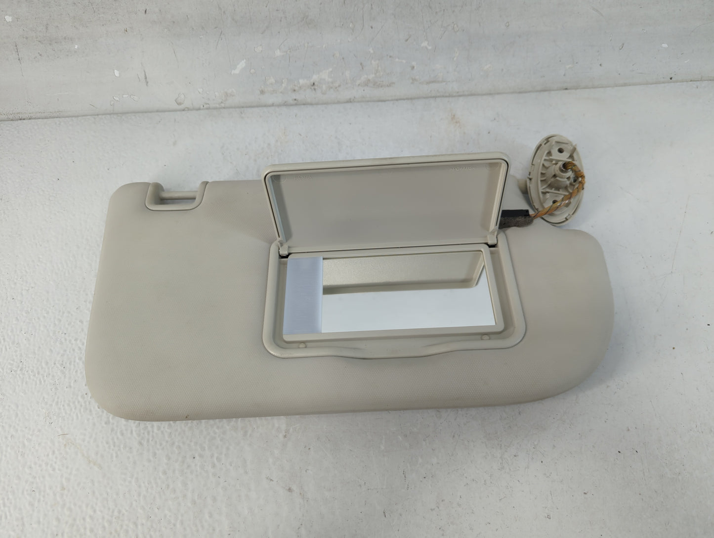 2013-2019 Ford Escape Sun Visor Shade Replacement Passenger Right Mirror Fits Fits 2013 2014 2015 2016 2017 2018 2019 OEM Us