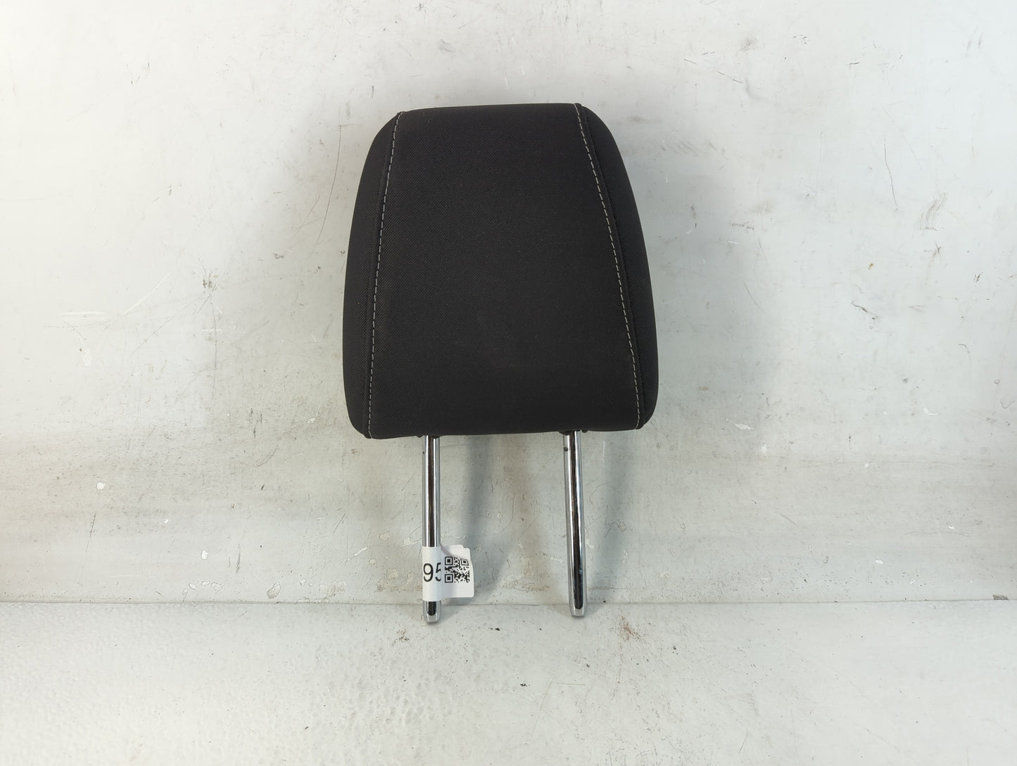 2018 Ford Escape Headrest Head Rest Front Driver Passenger Seat Fits OEM Used Auto Parts - Oemusedautoparts1.com