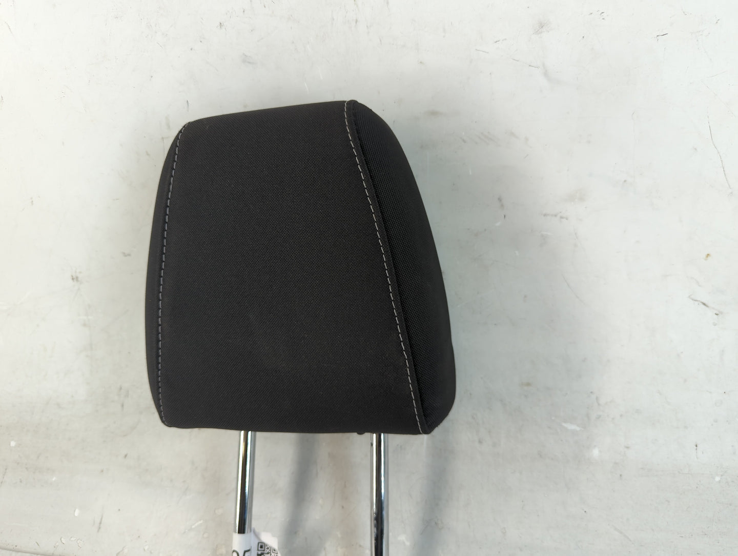 2018 Ford Escape Headrest Head Rest Front Driver Passenger Seat Fits OEM Used Auto Parts - Oemusedautoparts1.com