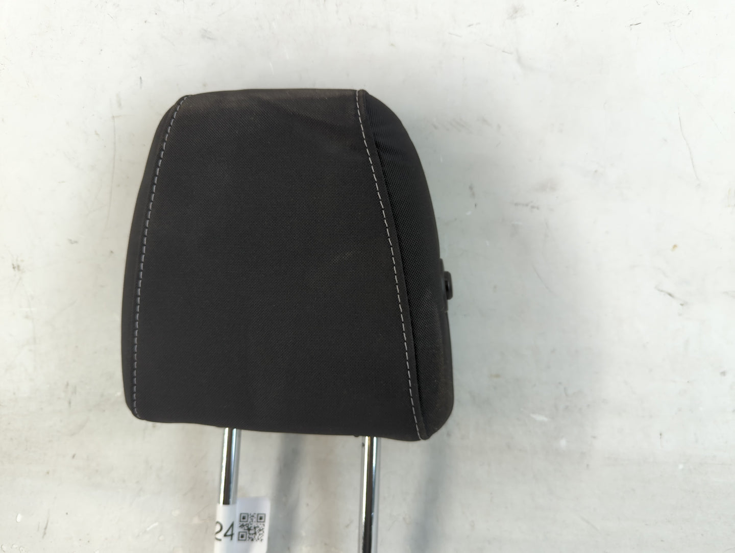 2016-2019 Ford Escape Headrest Head Rest Rear Seat Fits Fits 2016 2017 2018 2019 OEM Used Auto Parts - Oemusedautoparts1.com