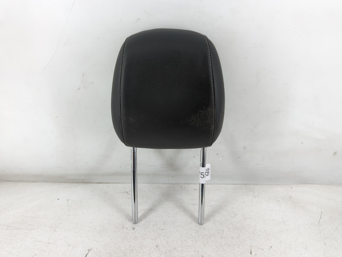 2018 Ford Escape Headrest Head Rest Front Driver Passenger Seat Fits OEM Used Auto Parts - Oemusedautoparts1.com