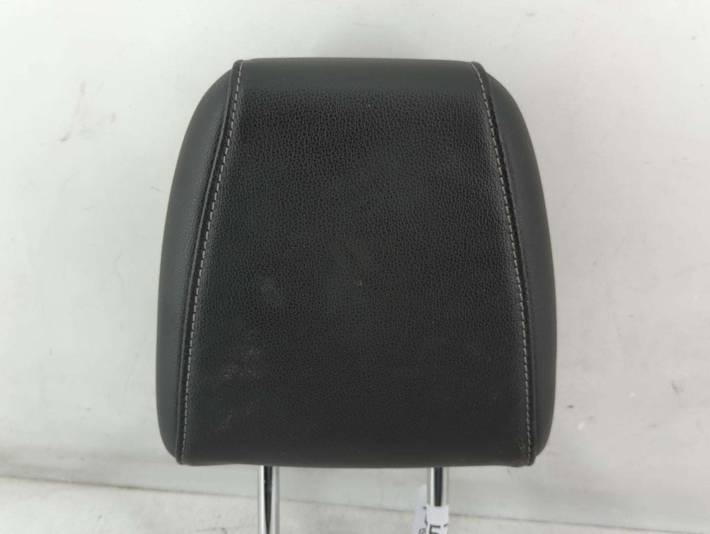 2018 Ford Escape Headrest Head Rest Rear Seat Fits OEM Used Auto Parts - Oemusedautoparts1.com