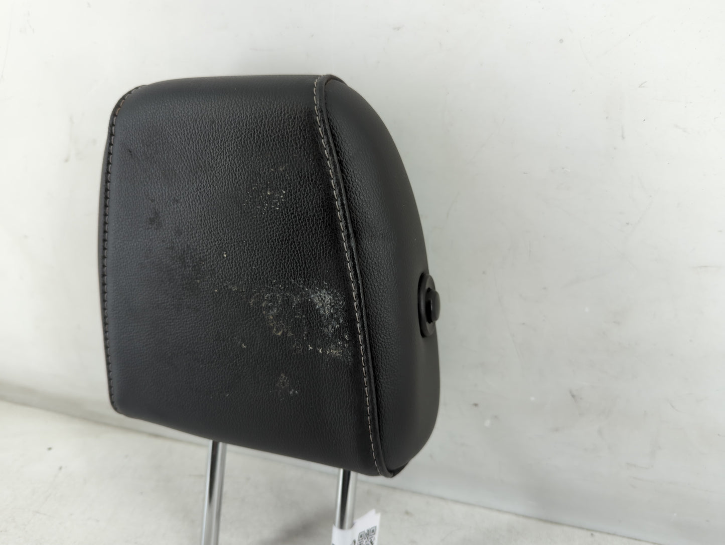 2018 Ford Escape Headrest Head Rest Rear Seat Fits OEM Used Auto Parts - Oemusedautoparts1.com