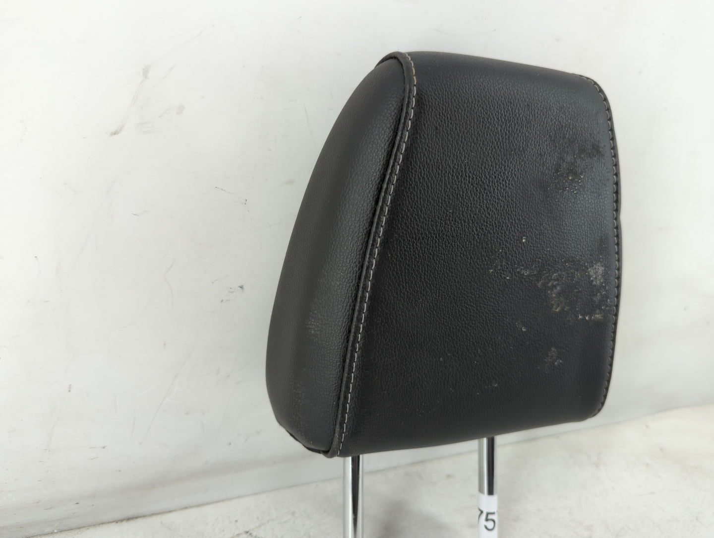2018 Ford Escape Headrest Head Rest Rear Seat Fits OEM Used Auto Parts - Oemusedautoparts1.com
