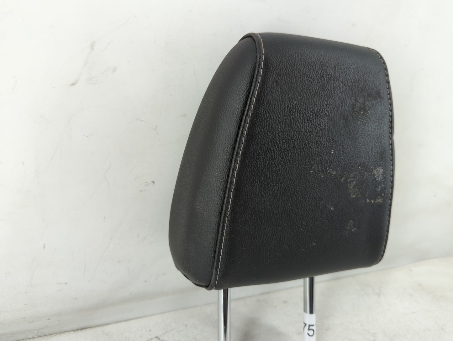 2018 Ford Escape Headrest Head Rest Rear Seat Fits OEM Used Auto Parts - Oemusedautoparts1.com