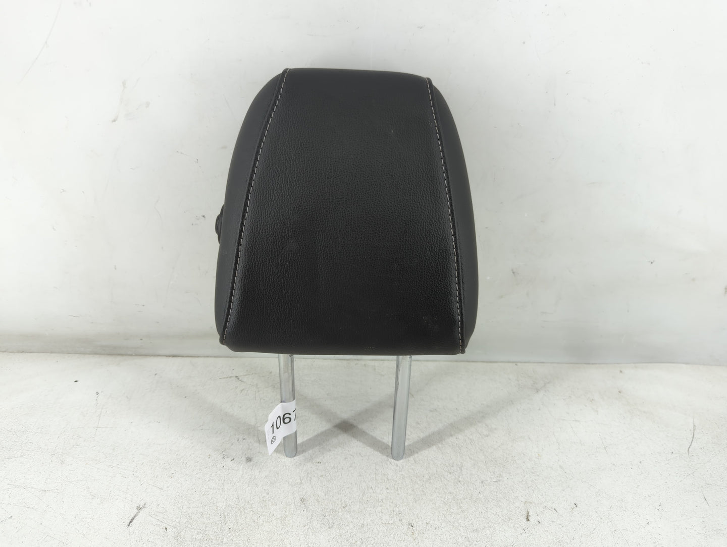 2018 Ford Escape Headrest Head Rest Rear Seat Fits OEM Used Auto Parts - Oemusedautoparts1.com