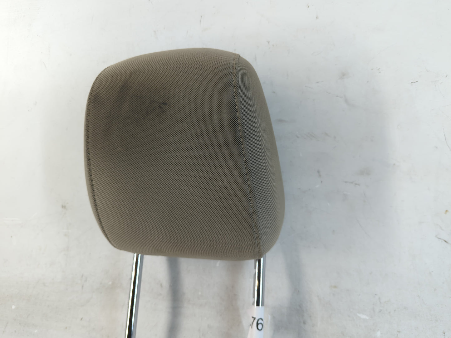 2016-2019 Ford Escape Headrest Head Rest Front Driver Passenger Seat Fits Fits 2016 2017 2018 2019 OEM Used Auto Parts - Oem