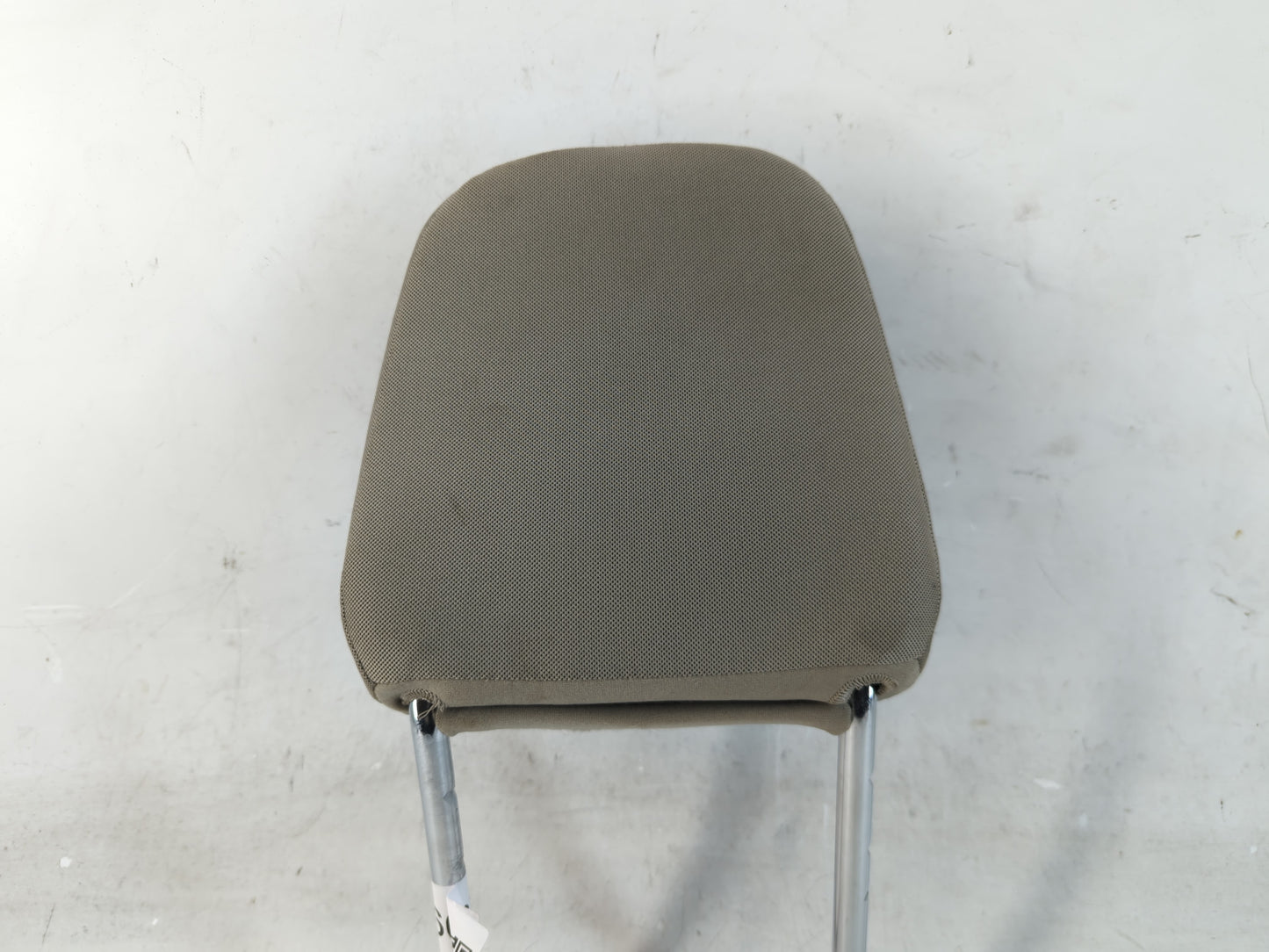 2016-2019 Ford Escape Headrest Head Rest Front Driver Passenger Seat Fits Fits 2016 2017 2018 2019 OEM Used Auto Parts - Oem