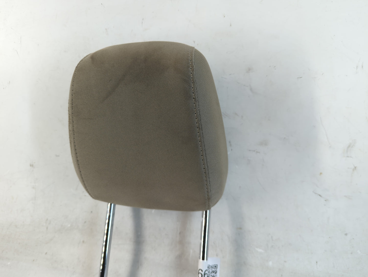 2016-2019 Ford Escape Headrest Head Rest Front Driver Passenger Seat Fits Fits 2016 2017 2018 2019 OEM Used Auto Parts - Oem