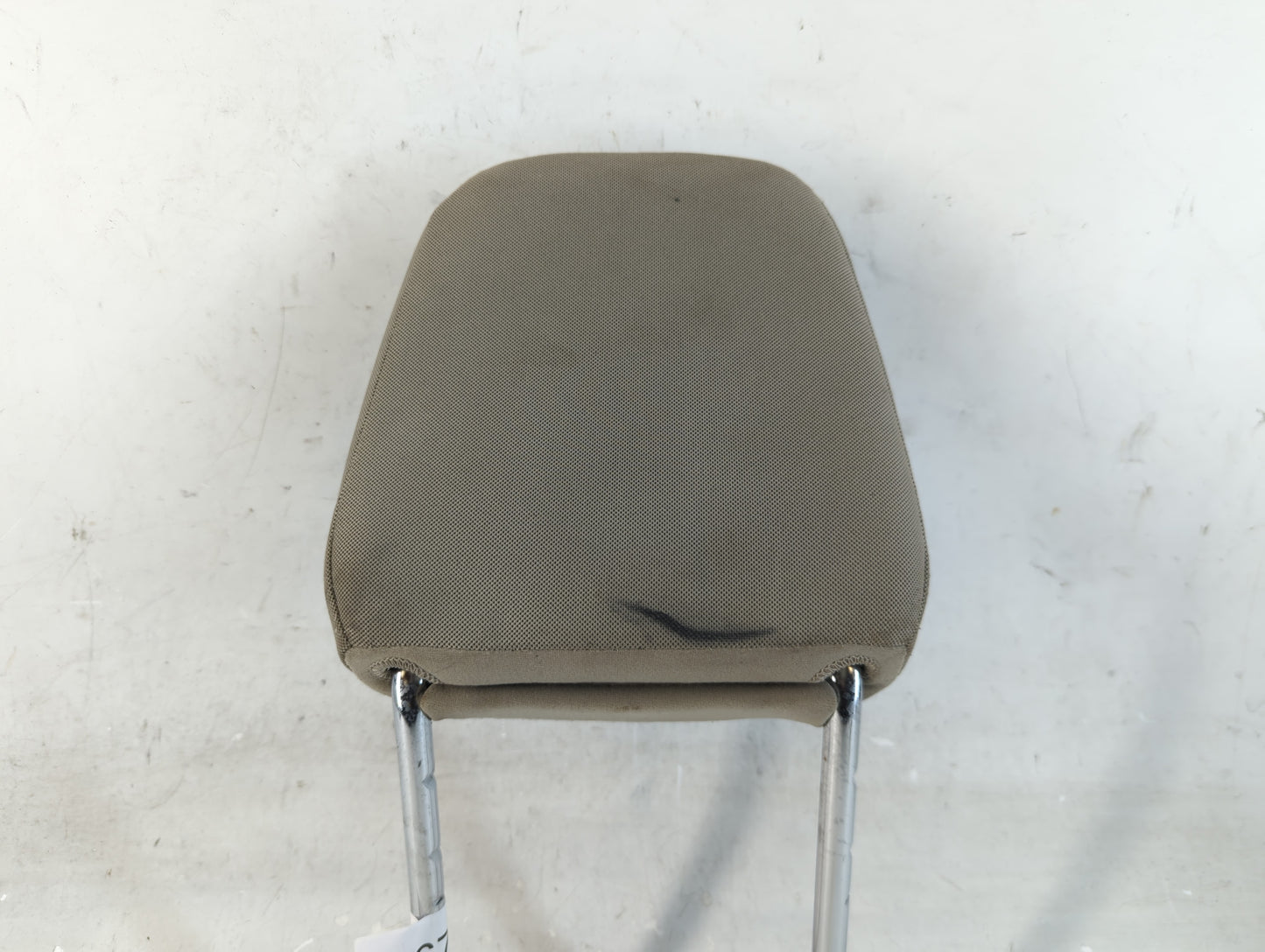 2016-2019 Ford Escape Headrest Head Rest Front Driver Passenger Seat Fits Fits 2016 2017 2018 2019 OEM Used Auto Parts - Oem