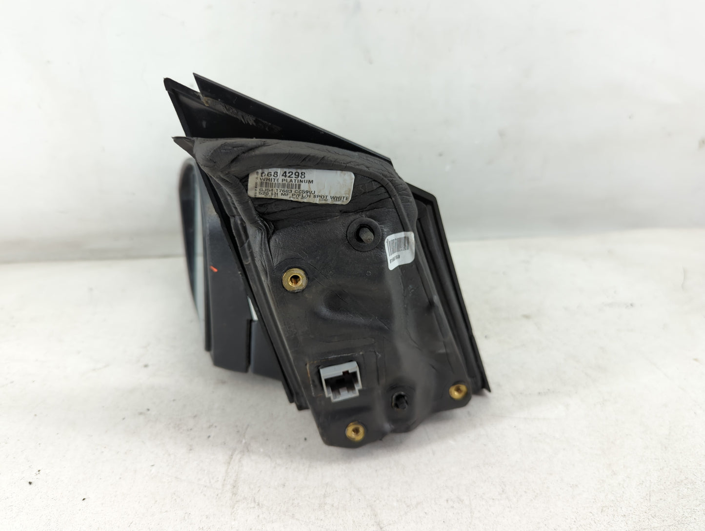 2017-2019 Ford Escape Driver Side View Mirror - Left Door Mirror OEM Used - Oemusedautoparts1.com