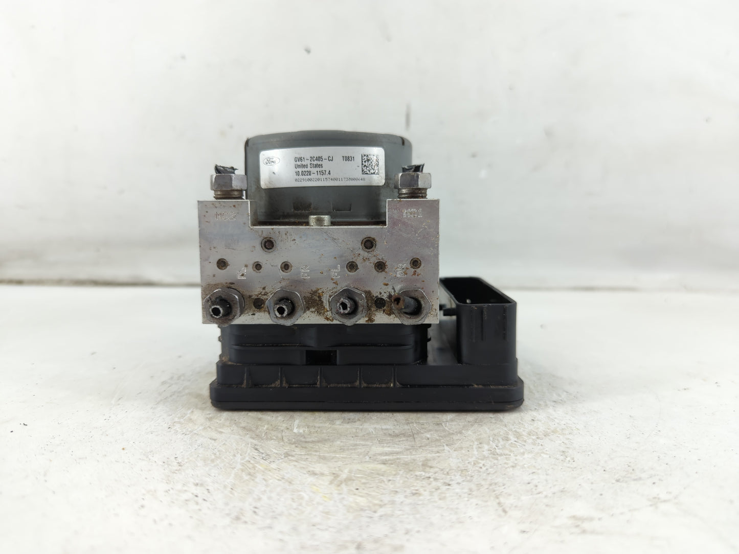 2017-2019 Ford Escape ABS Pump Control Module Replacement P/N:GV61-2C405-CJ Fits Fits 2017 2018 2019 OEM Used Auto Parts - O