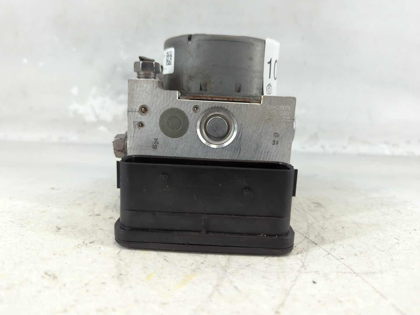 2017-2019 Ford Escape ABS Pump Control Module Replacement P/N:GV61-2C405-CJ Fits Fits 2017 2018 2019 OEM Used Auto Parts - O
