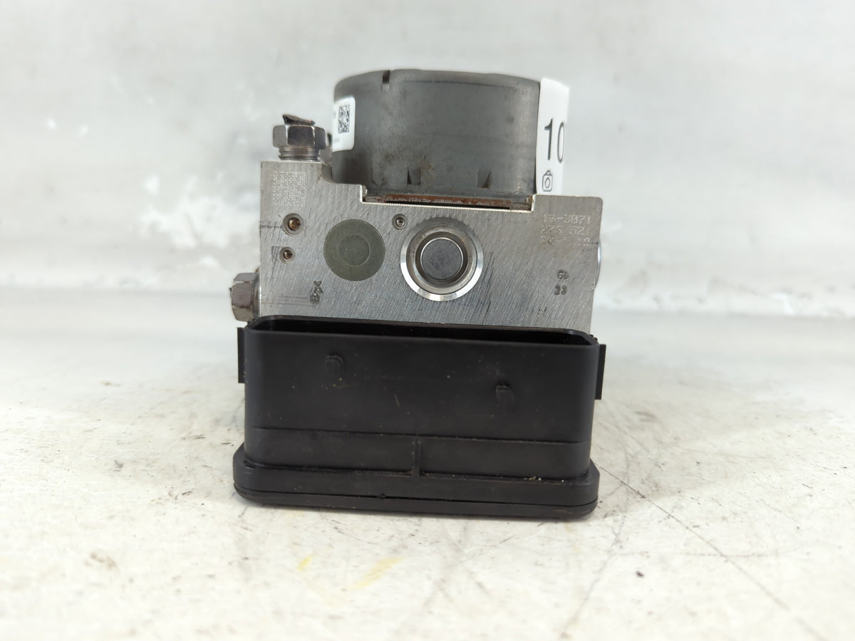 2017-2019 Ford Escape Anti-Lock Brake ABS Pump Module Actuator OEM P/N:GV61-2C405-CJ Fits Fits 2017 2018 2019 OEM Used Auto 