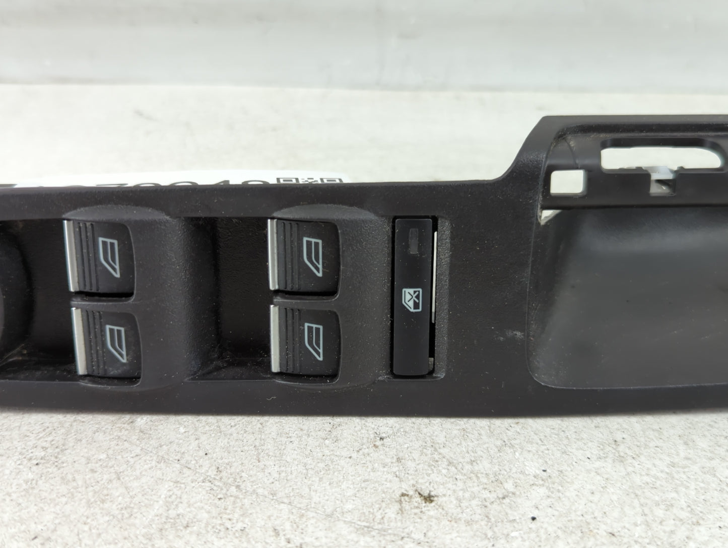 2017-2019 Ford Escape Master Power Window Switch Replacement Driver Side Left P/N:F1ET-14A132-AC Fits Fits 2017 2018 2019 OE