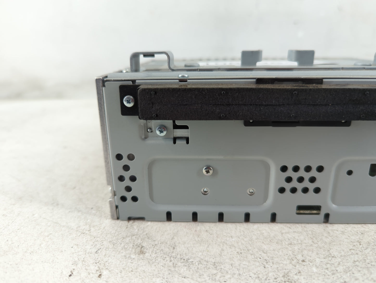 2019 Ford Escape Radio AM FM Cd Player Receiver Replacement Fits OEM Used Auto Parts - Oemusedautoparts1.com